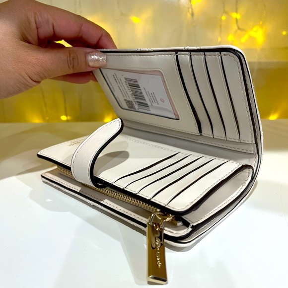 COPY - KATE SPADE NATHALIA COMPACT WALLET - Picture 3 of 3